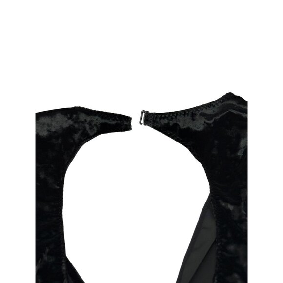 NEW Victorias Secret Size S Green Velvet Bodysuit With Keyhole Back thong snap - Picture 10 of 10